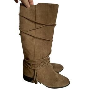 American Eagle size 3 boots women full side zip